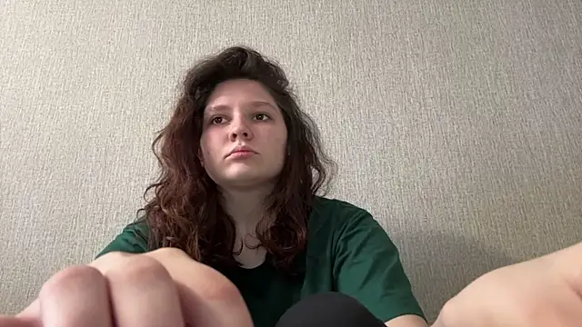 Emmiebutwihu online show from March 29, 4:03 am