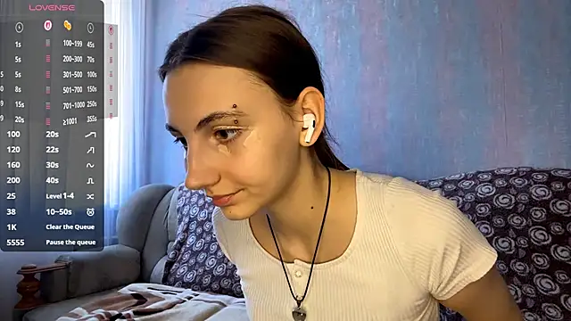 AlisaBloom online show from March 29, 9:55 am