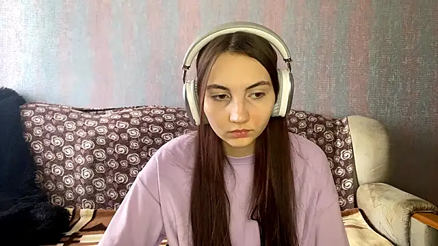 AlisaBloom online show from March 14, 10:10 am