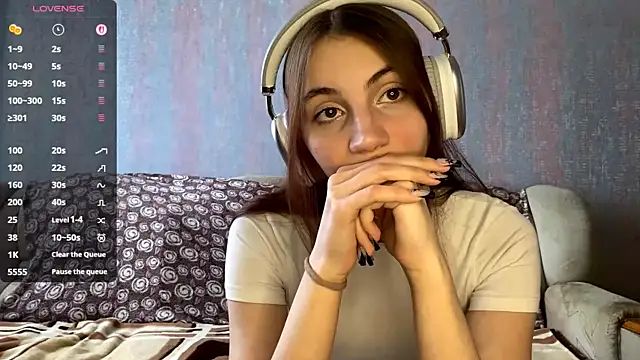 AlisaBloom online show from March 19, 9:09 am