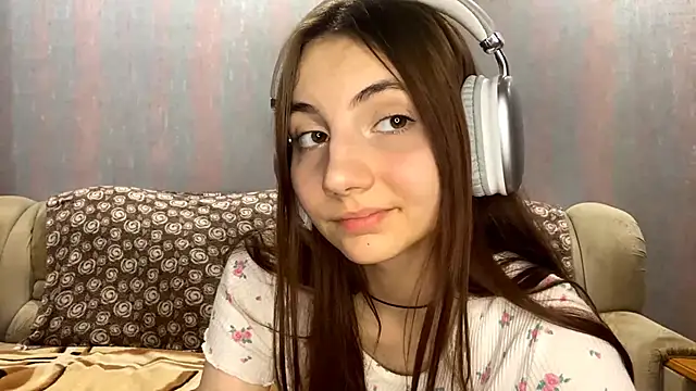 AlisaBloom online show from March 20, 4:08 pm