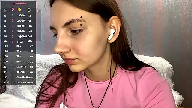 AlisaBloom online show from April 5, 10:11 am