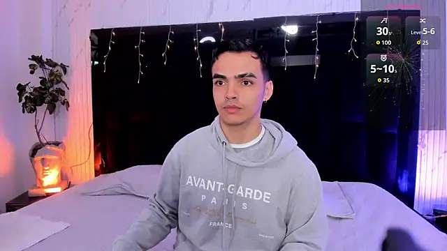 NicoKinggs  online show from March 11, 1:16 pm