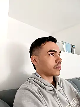 NicoKinggs  online show from March 20, 12:17 pm