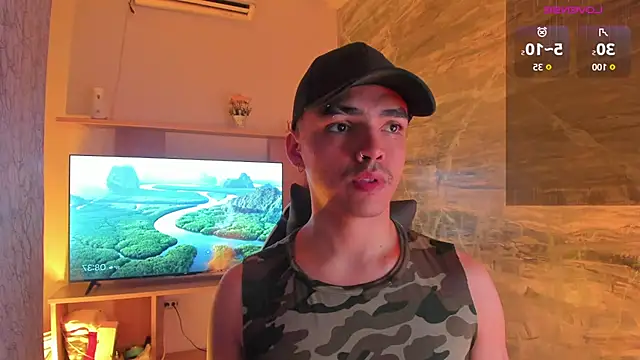 NicoKinggs  online show from April 14, 1:38 pm