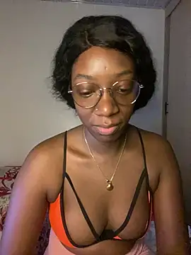 GaiaFiore online show from April 7, 9:33 am