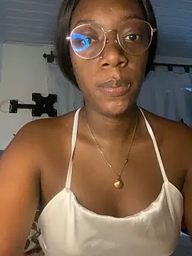 GaiaFiore online show from March 21, 11:47 am