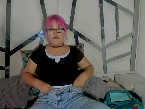 Sherry Boomm online show from April 4, 8:37 pm