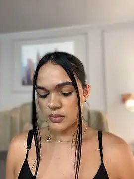 Bella-Ferrer online show from April 21, 6:36 pm