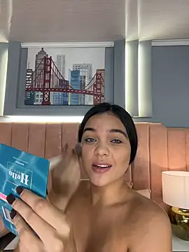 Bella-Ferrer online show from March 31, 5:26 pm