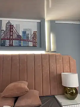 Bella-Ferrer online show from March 28, 6:31 pm