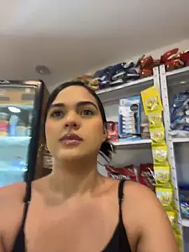 Bella-Ferrer online show from August 4, 6:34 pm