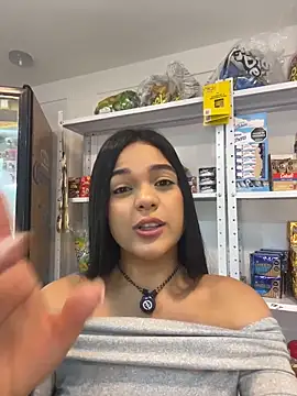 Bella-Ferrer online show from June 30, 5:13 pm