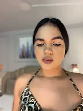 Bella-Ferrer online show from April 15, 7:51 pm