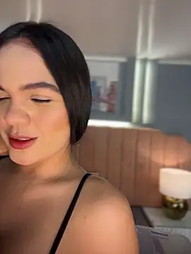 Bella-Ferrer online show from April 10, 6:26 pm