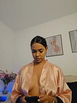 Snapshot of Victoria_Evanss chatting on July 6, 9:28 pm Victoria Evanss online show from July 6, 9:28 pm