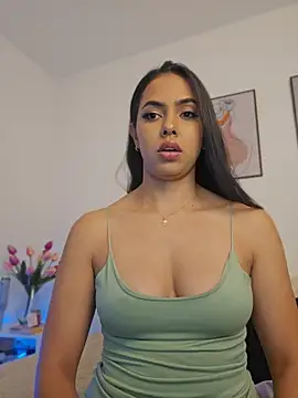 Victoria Evanss online show from May 13, 10:17 pm