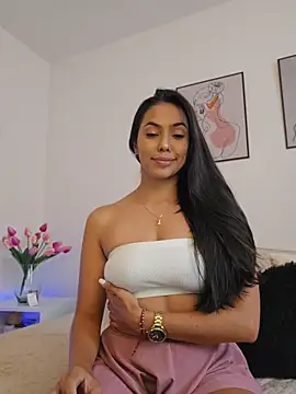 Victoria Evanss online show from June 15, 8:19 pm