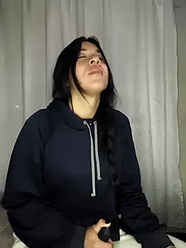 Camillemonroe  online show from April 18, 8:05 am