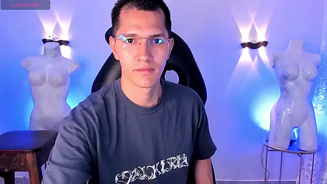 MilanDavid1 online show from March 16, 5:26 pm