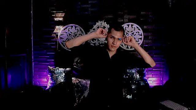 MilanDavid1 online show from March 20, 5:36 pm