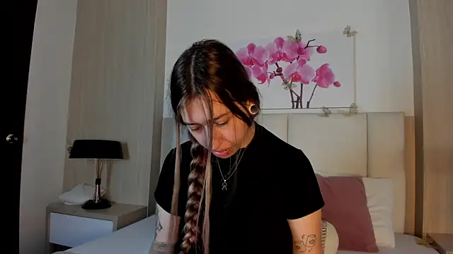 AmberVegaa online show from April 12, 4:54 pm