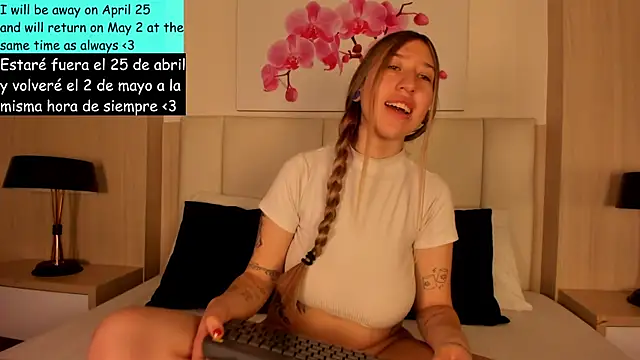 AmberVegaa online show from April 22, 2:13 pm
