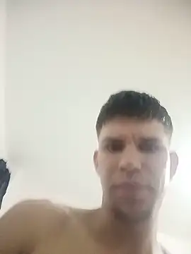Snapshot of droale chatting on May 27, 9:49 am droale online show from May 27, 9:49 am
