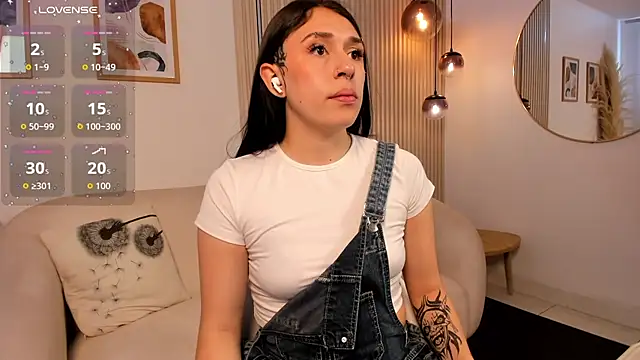 Zoey monroe online show from April 22, 1:40 pm