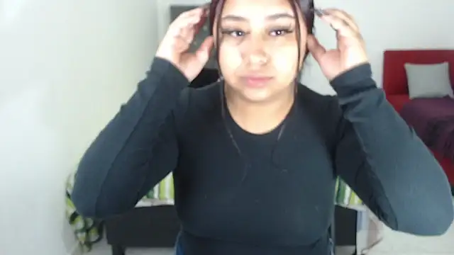 Snapshot of candymorena69 chatting on May 21, 12:46 pm candymorena69 online show from May 21, 12:46 pm