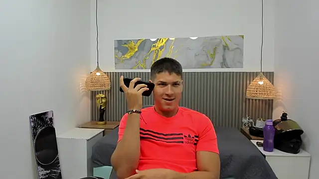 AlessandroFranco online show from May 6, 2:10 pm