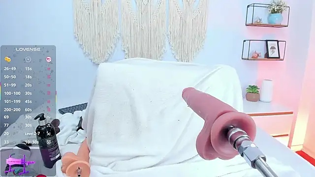 alexaa lovely online show from May 23, 2:49 pm