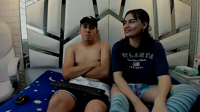 Alaia Blosson online show from March 31, 1:35 pm