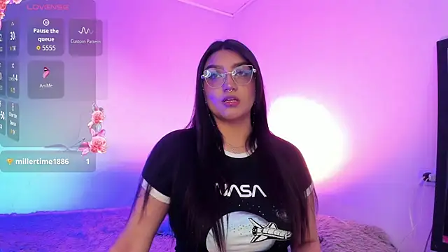 soyanny-777 online show from March 28, 2:34 am