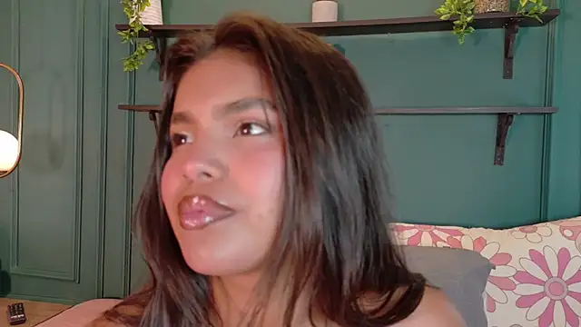 ZoeyMonroe  online show from April 16, 3:07 am
