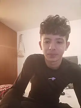 Daniel Roy online show from April 14, 9:31 pm