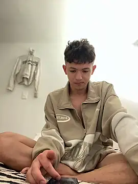 Daniel Roy online show from March 11, 7:08 pm