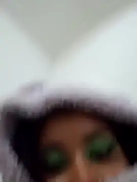 Liily Foxxy online show from April 7, 10:39 am