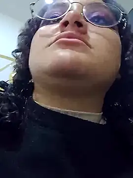 Liily Foxxy online show from April 25, 10:40 am