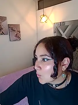 Liily Foxxy online show from March 19, 11:10 am