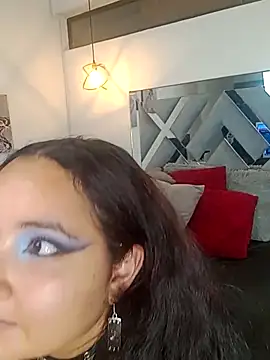 Liily Foxxy online show from April 2, 10:44 am