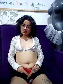 Kittylatina  online show from March 12, 5:45 am