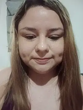 Snapshot of jennyyhottt chatting on June 12, 6:38 pm jennyyhottt online show from June 12, 6:38 pm