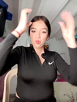 Kitty Loveee online show from April 17, 8:44 pm