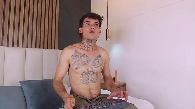 GhaelSum   online show from March 10, 9:41 pm