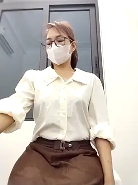 Mai phuong online show from March 13, 1:21 am