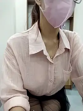 Mai phuong online show from April 9, 2:57 am