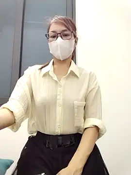 Mai phuong online show from March 31, 1:07 am