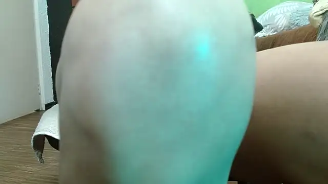  Alexandra Jones online show from April 14, 3:00 am