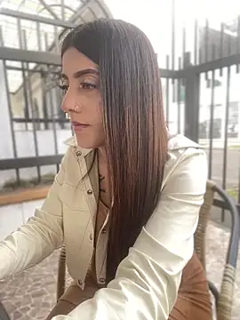 Electra Pinkk online show from April 10, 2:02 pm